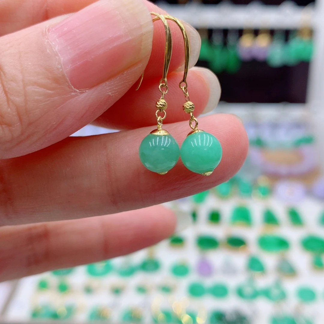 翡翠18K金镶嵌耳饰