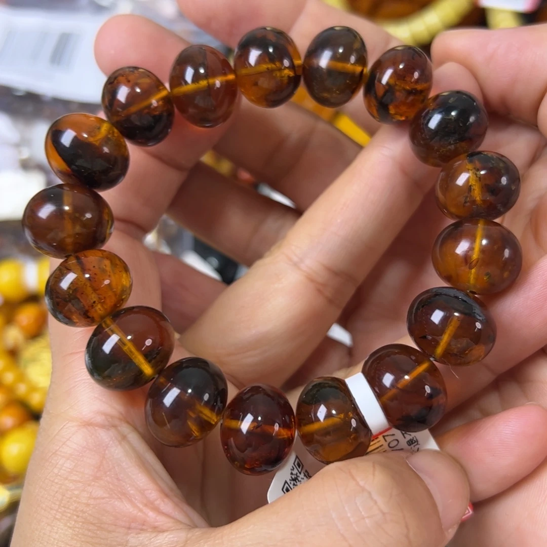琥珀未镶嵌珠宝奇石838