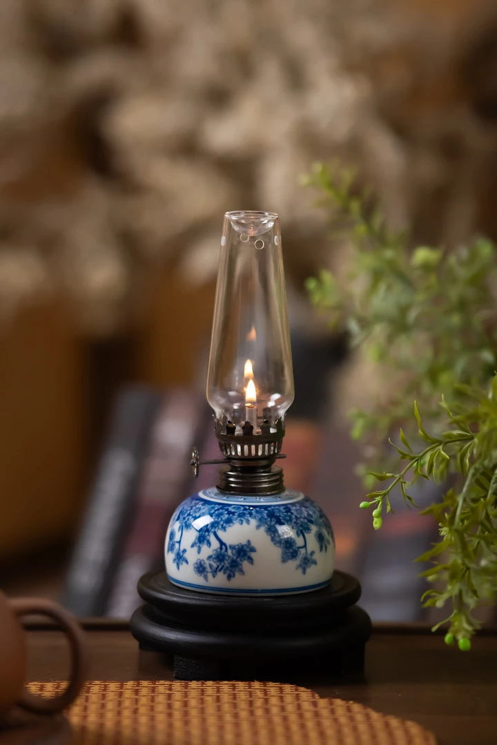 景德镇陶瓷手工香薰灯紫藤花茶室氛围灯新中式复古家用喝茶氛围灯