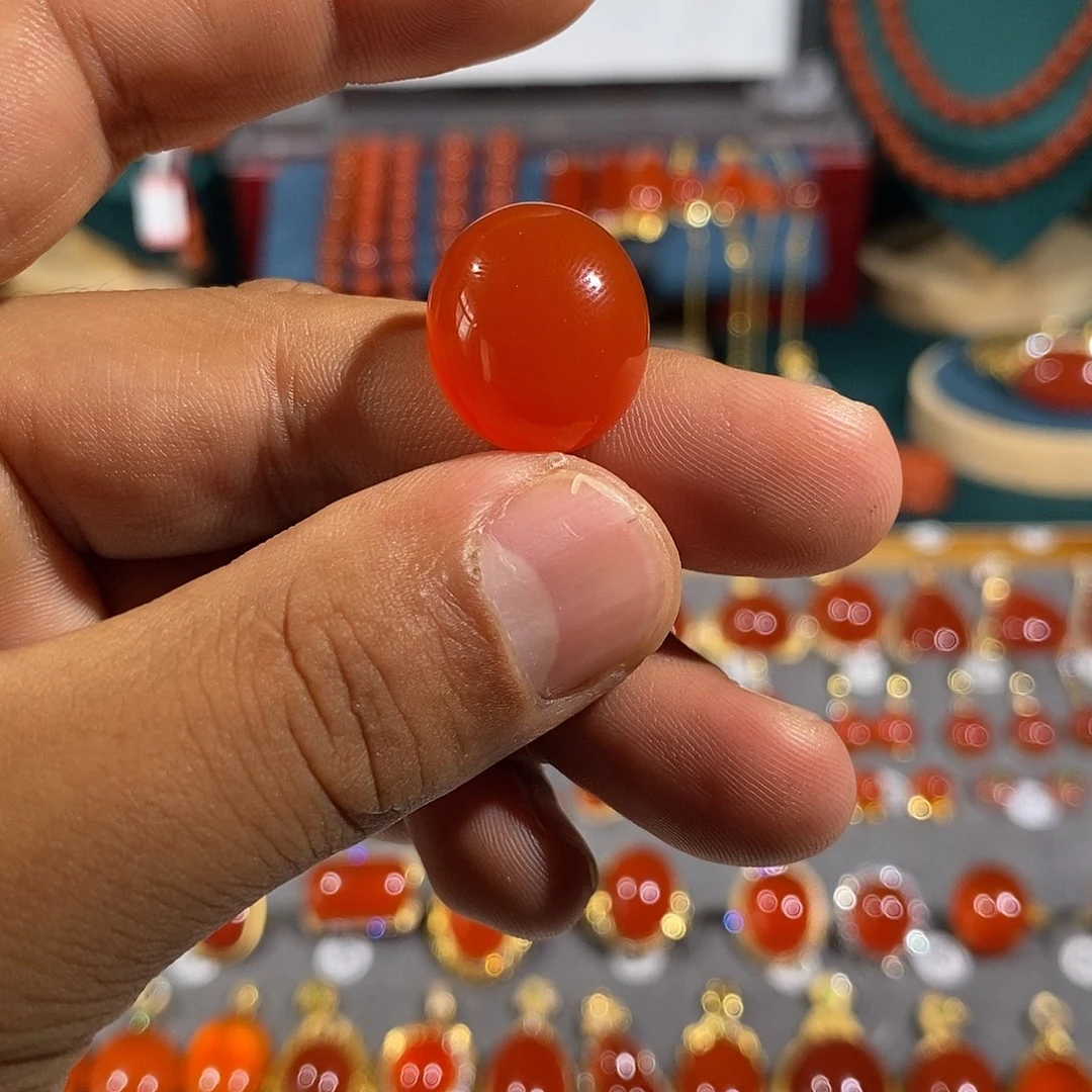 颈饰未镶嵌南红玛瑙@****司
