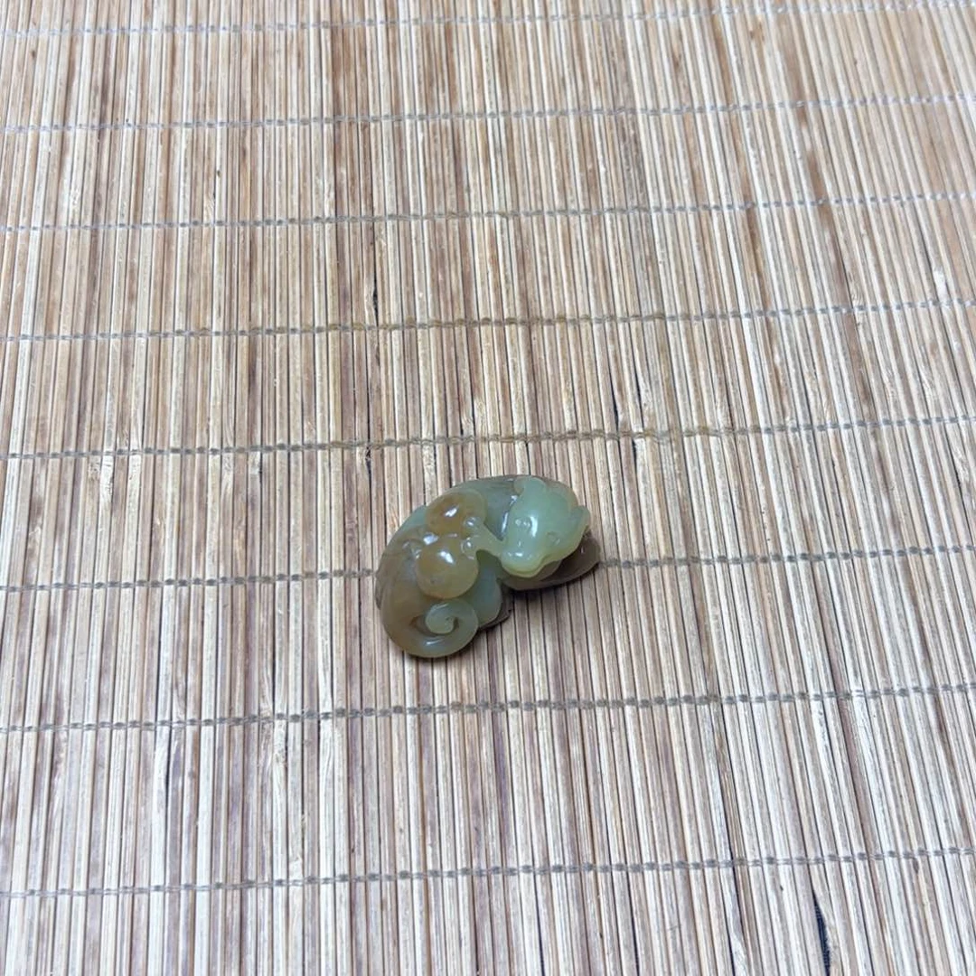 未镶嵌和田玉把件