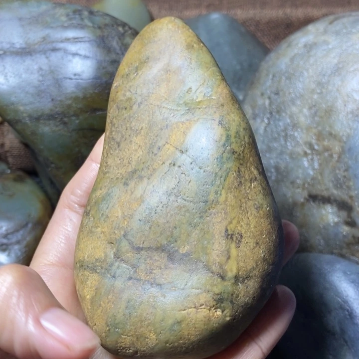 未镶嵌和田玉挂件