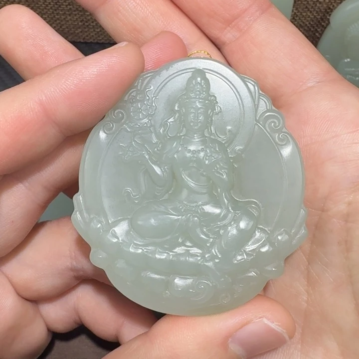 和田玉未镶嵌挂件