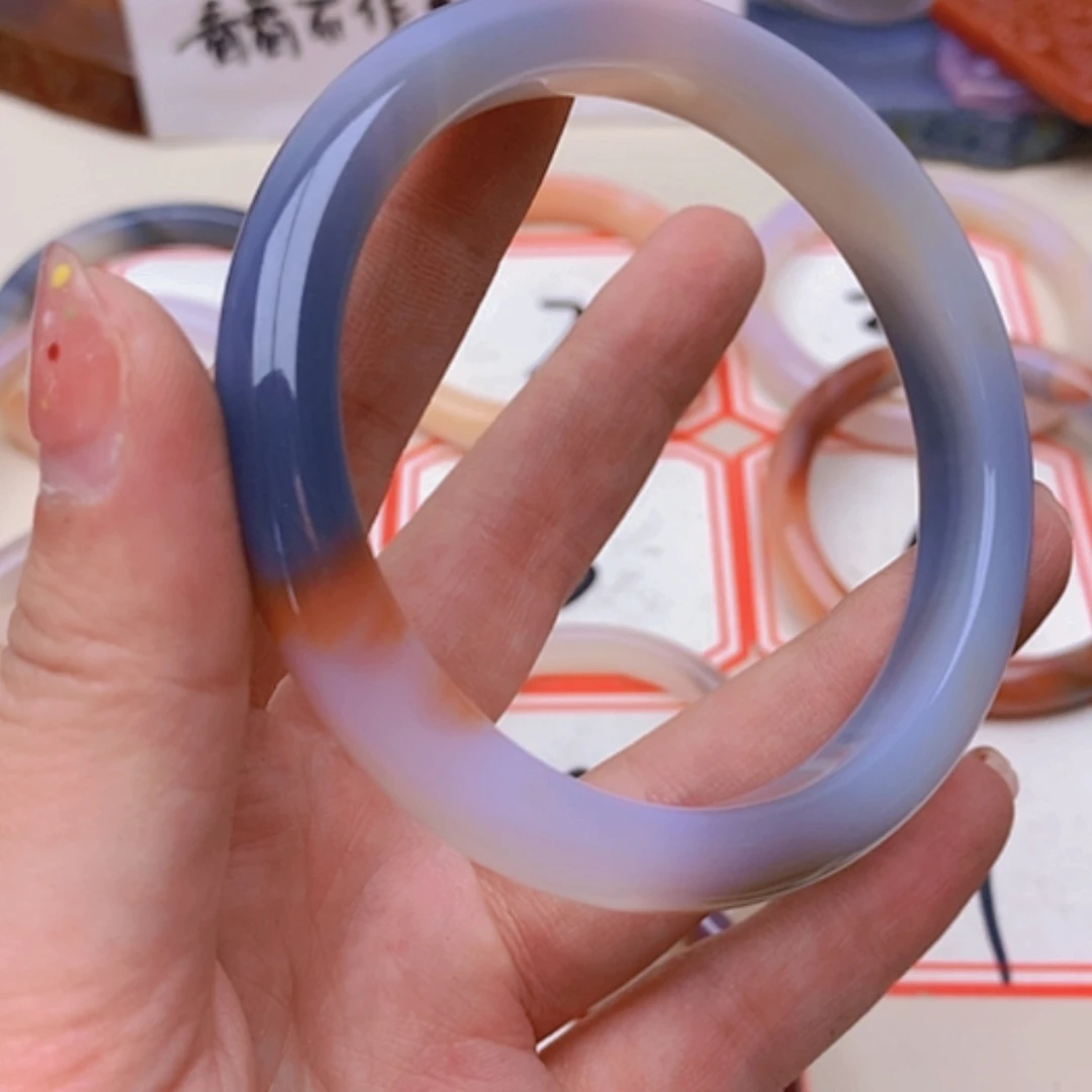 【闪购商品】玛瑙/玉髓未镶嵌珠宝半成品冰****晏