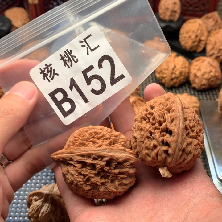 文玩核桃吊坠蒜头
