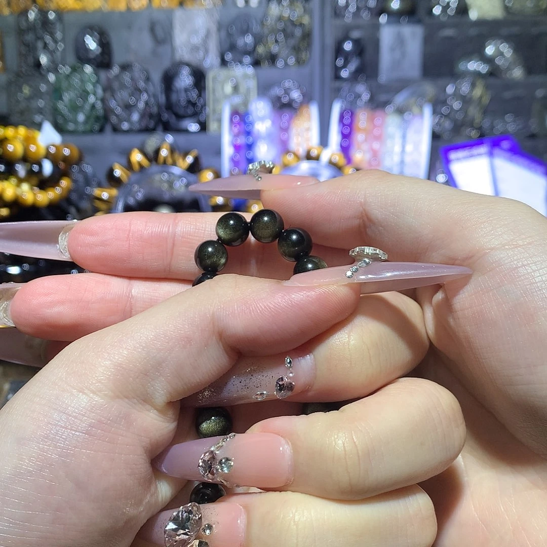 只***生未镶嵌黑曜岩手串