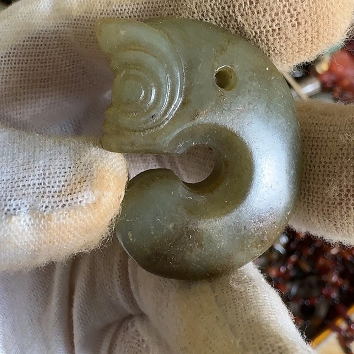 未镶嵌和田玉挂件