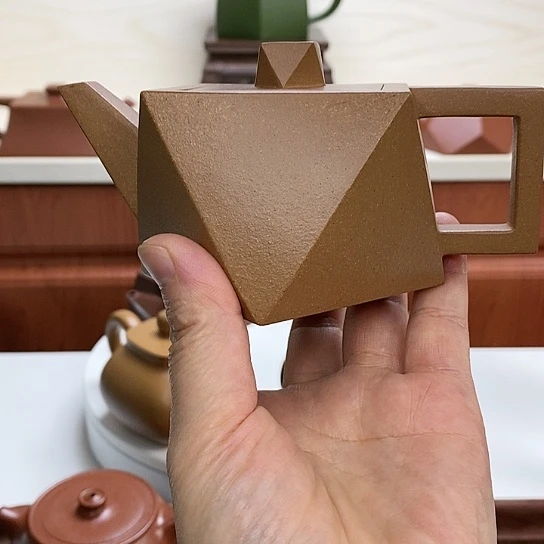 茶壶紫砂知**乐黄金段，全手工制作