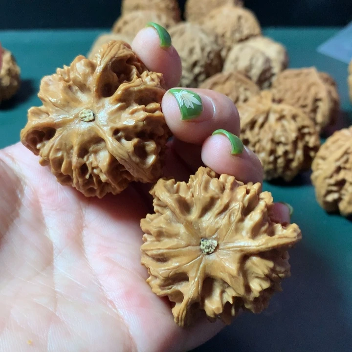 桃核吊坠C***X苹果三棱