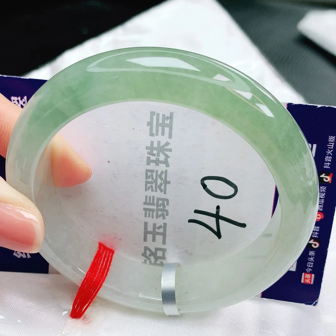 慢***漫翡翠未镶嵌手镯缅甸天然a货翡翠手镯