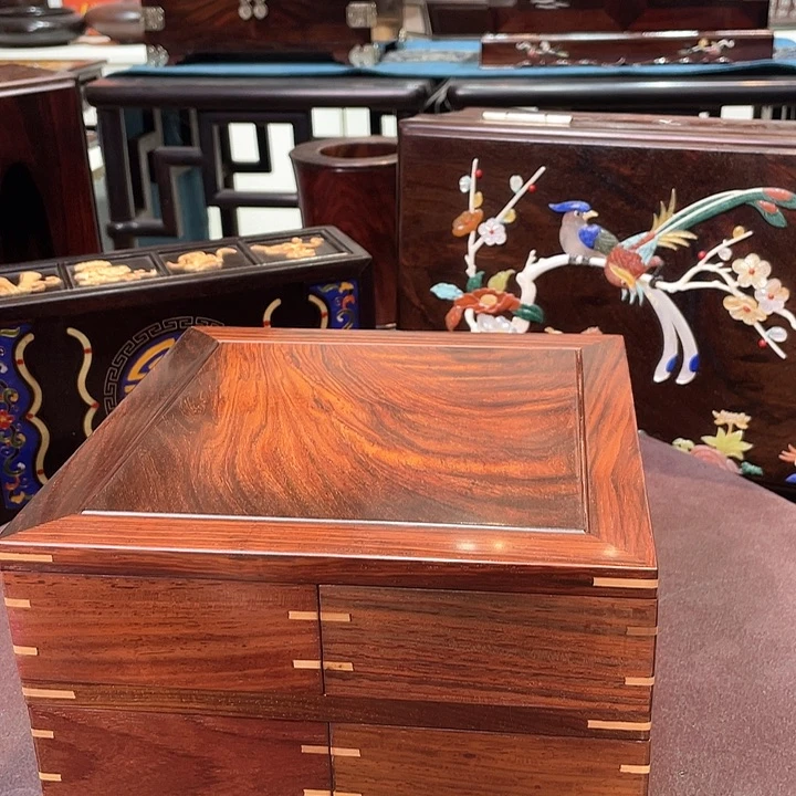 红酸枝木类端景台