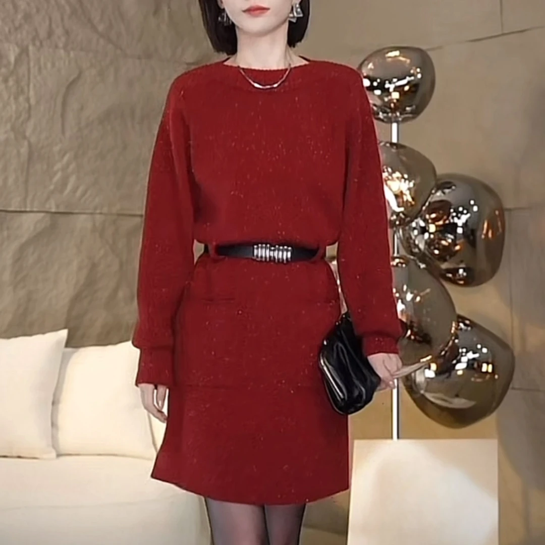 气质长袖针织打底连衣裙女秋冬2025新款收腰显瘦宽松内搭毛衣裙子