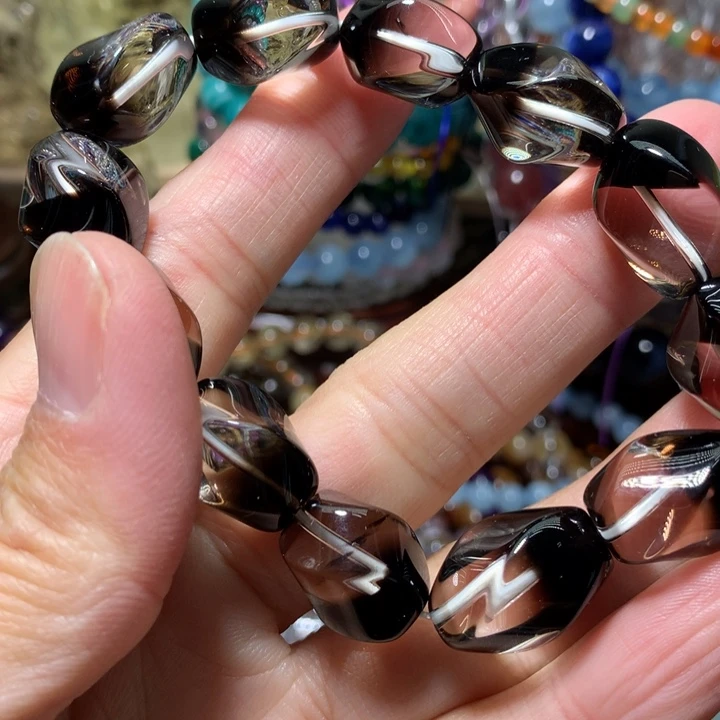 水晶手串未镶嵌俏色随行手串