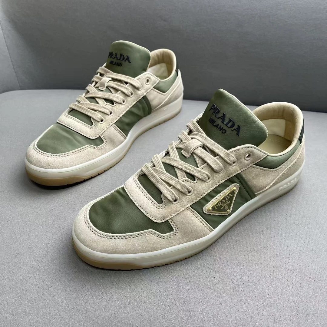 99新 Prada/普拉达 迷彩绿经典金属三角标潮流百搭板鞋 41.5码