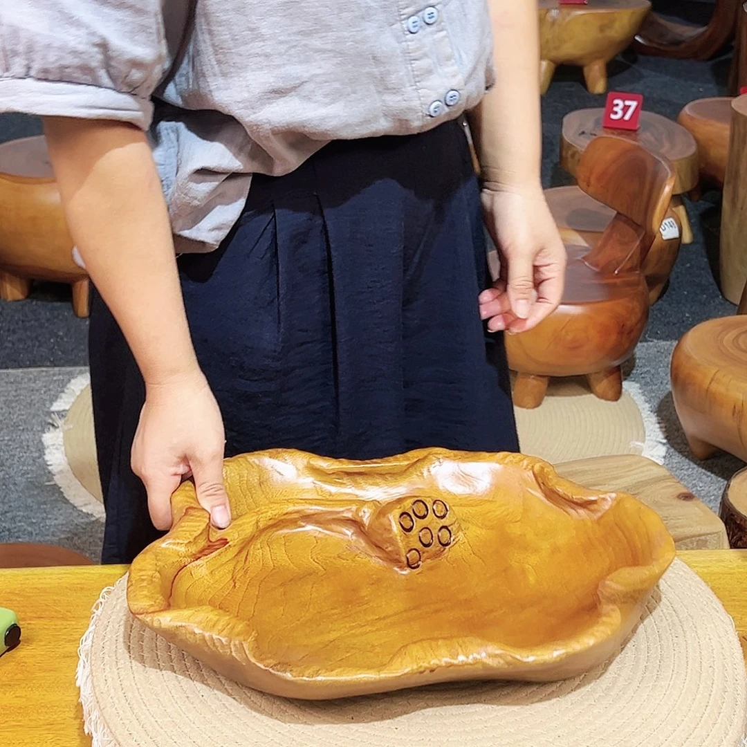 12 号香樟木尺寸：38-28-5cm
