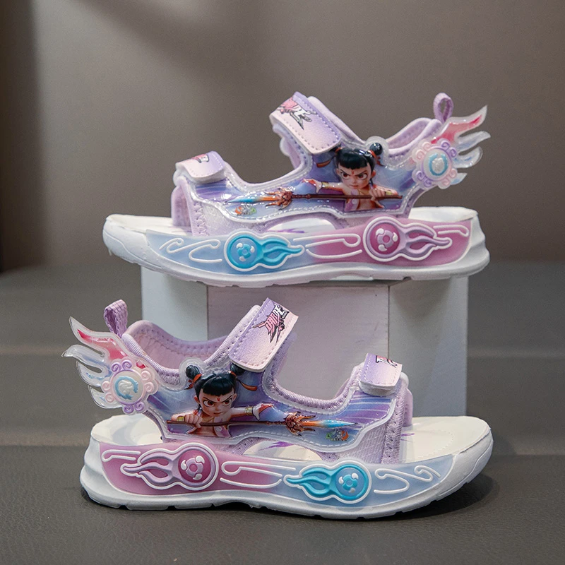 哪吒魔童女童凉鞋2025夏季新款儿童鞋中大童软底小女孩防滑沙滩鞋