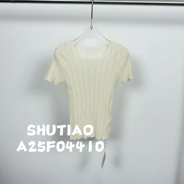 【SHUTIAO】2025夏季：新款小众设计款T恤A25F04410