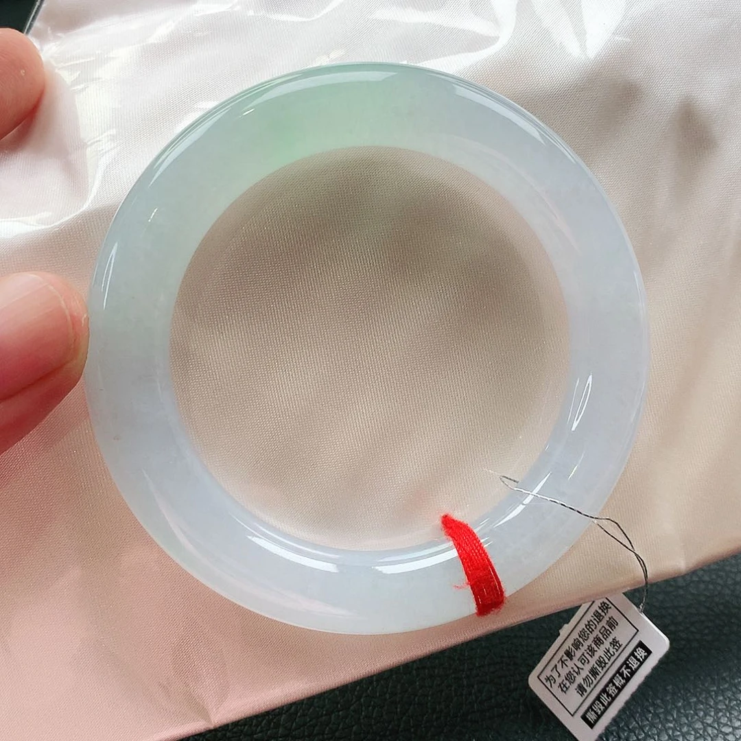 未镶嵌手镯翡翠天然翡翠手镯