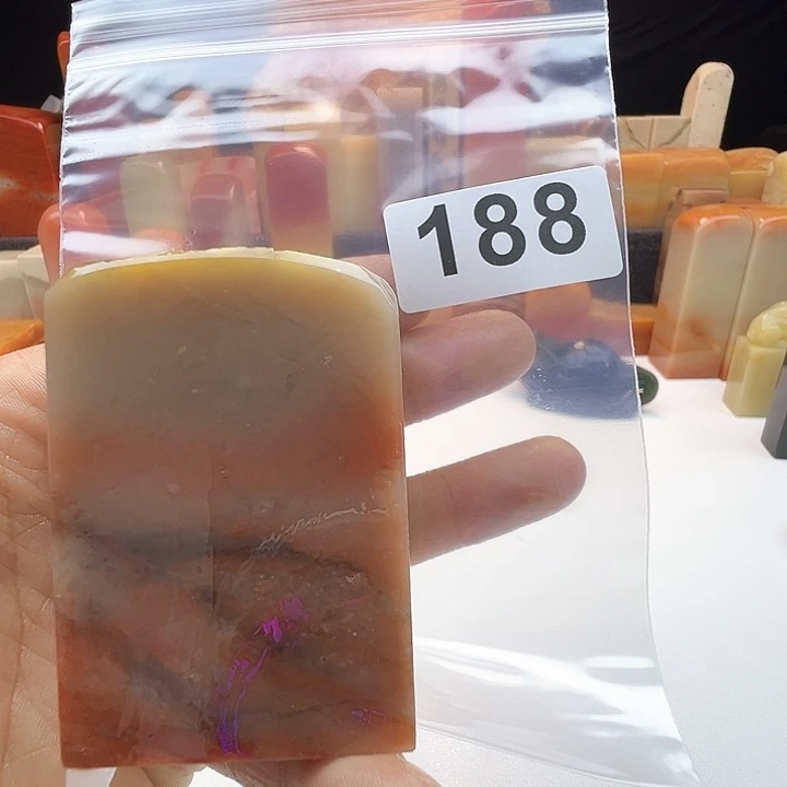 L***.老挝石老挝精品188