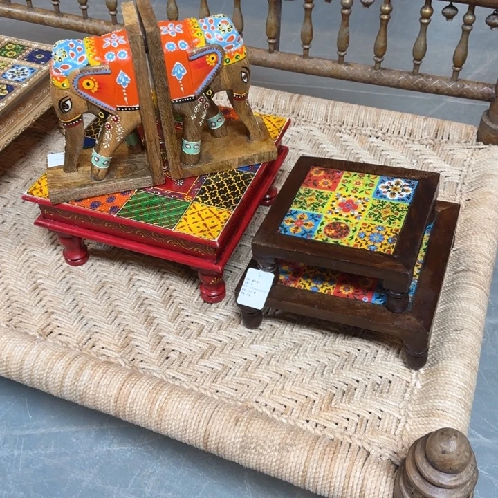 常****铁木（非红木类）家居用品