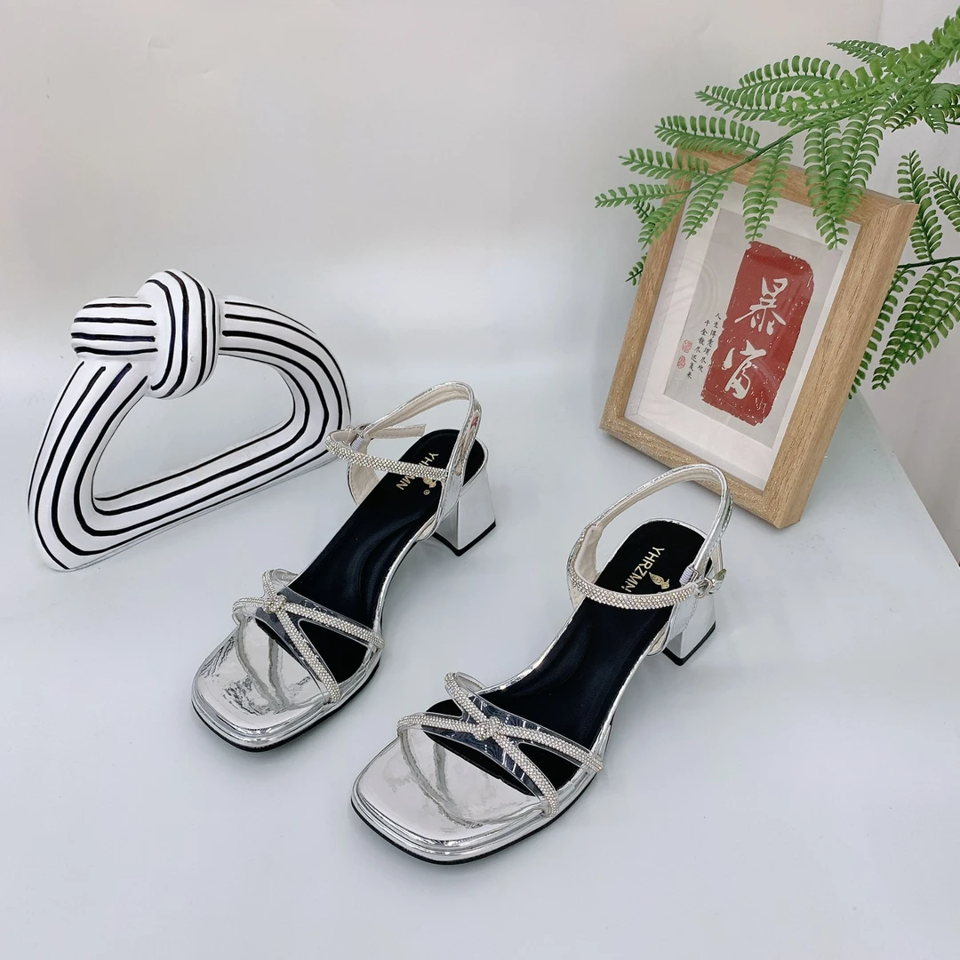 法式网红透明夏季新款时尚方跟拖鞋88-62G