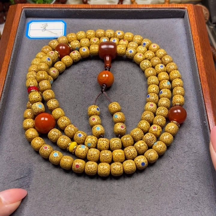 星月菩提吊坠菩提