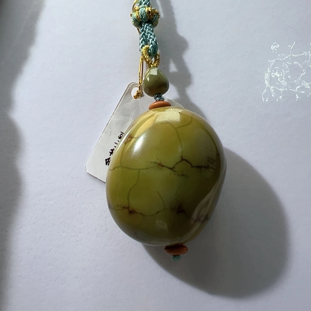 绿松石未镶嵌挂件