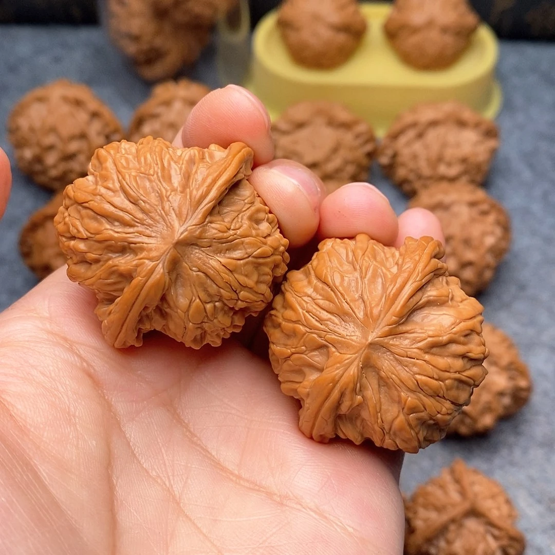 文玩核桃把件山地磨盘40全品