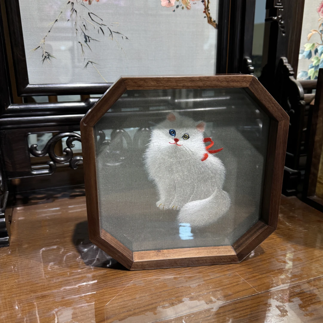 手工刺绣双面绣白色波斯猫