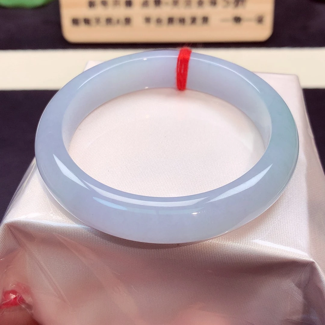 翡翠手镯未镶嵌62501号