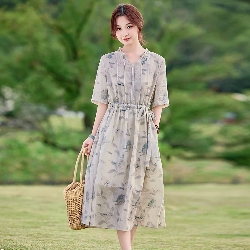 小个子苎麻碎花连衣裙女2025新款轻奢高级感夏季气质棉麻裙子薄款