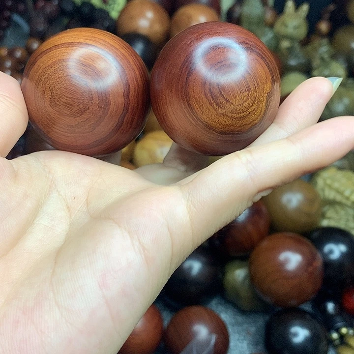 扇子@****｝的估计都3456