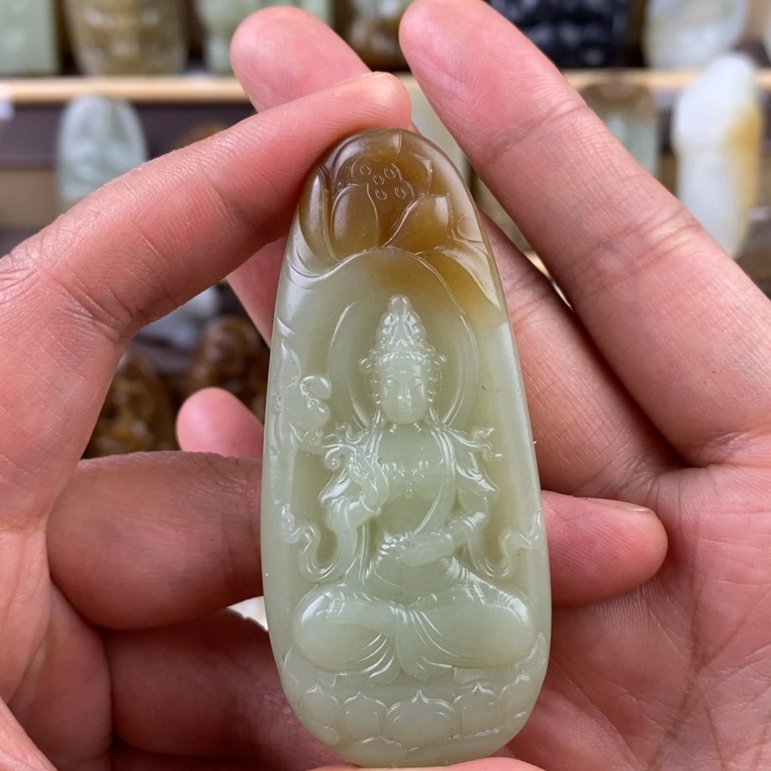 和田玉未镶嵌颈饰