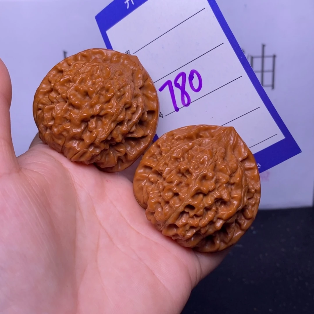 文玩核桃把件780/47官帽