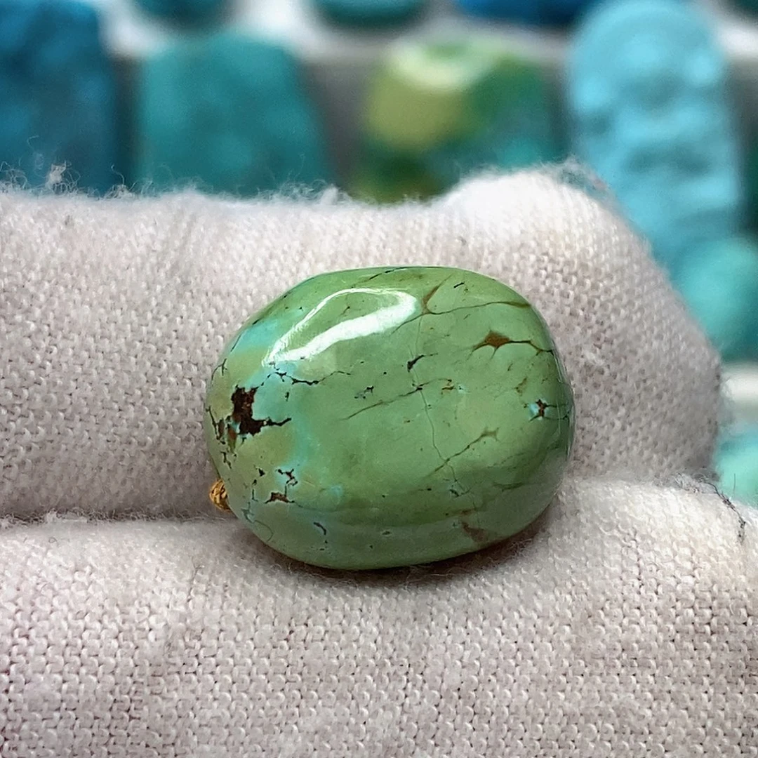 绿松石未镶嵌天然原矿 地大质检