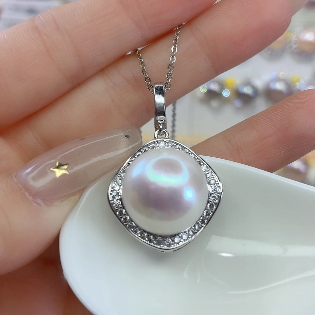 淡水珍珠合金颈饰