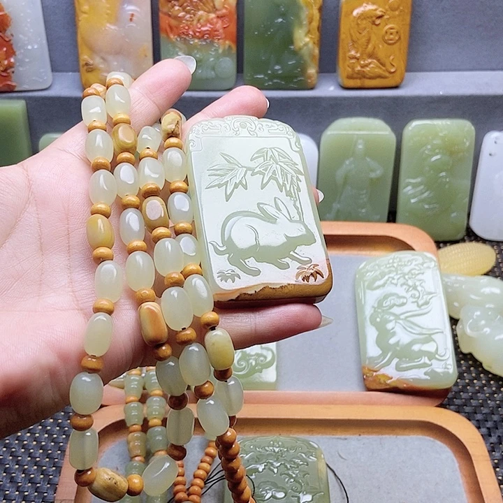 新疆昆仑山脉料兔子