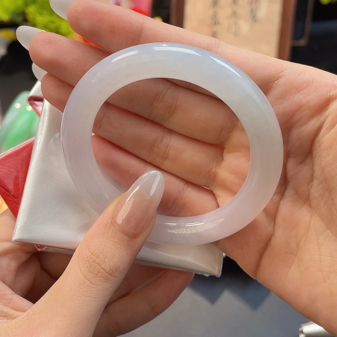 翡翠手镯未镶嵌圆条6