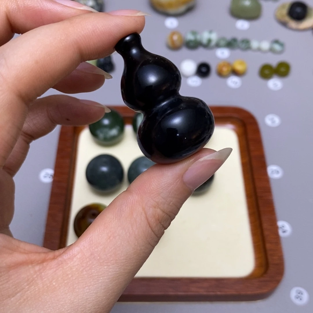 蛇纹石玉合金配饰?*光