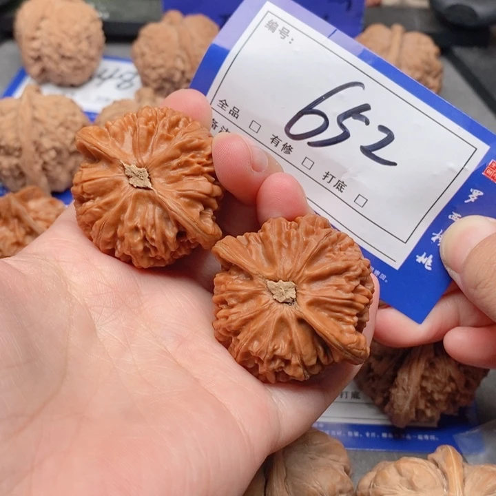 把件桃核42宫灯652号牌
