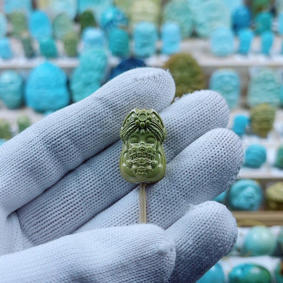 南红玛瑙未镶嵌珠宝奇石