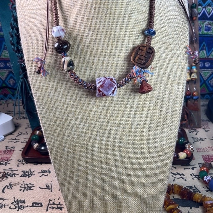 玛瑙/玉髓未镶嵌颈饰