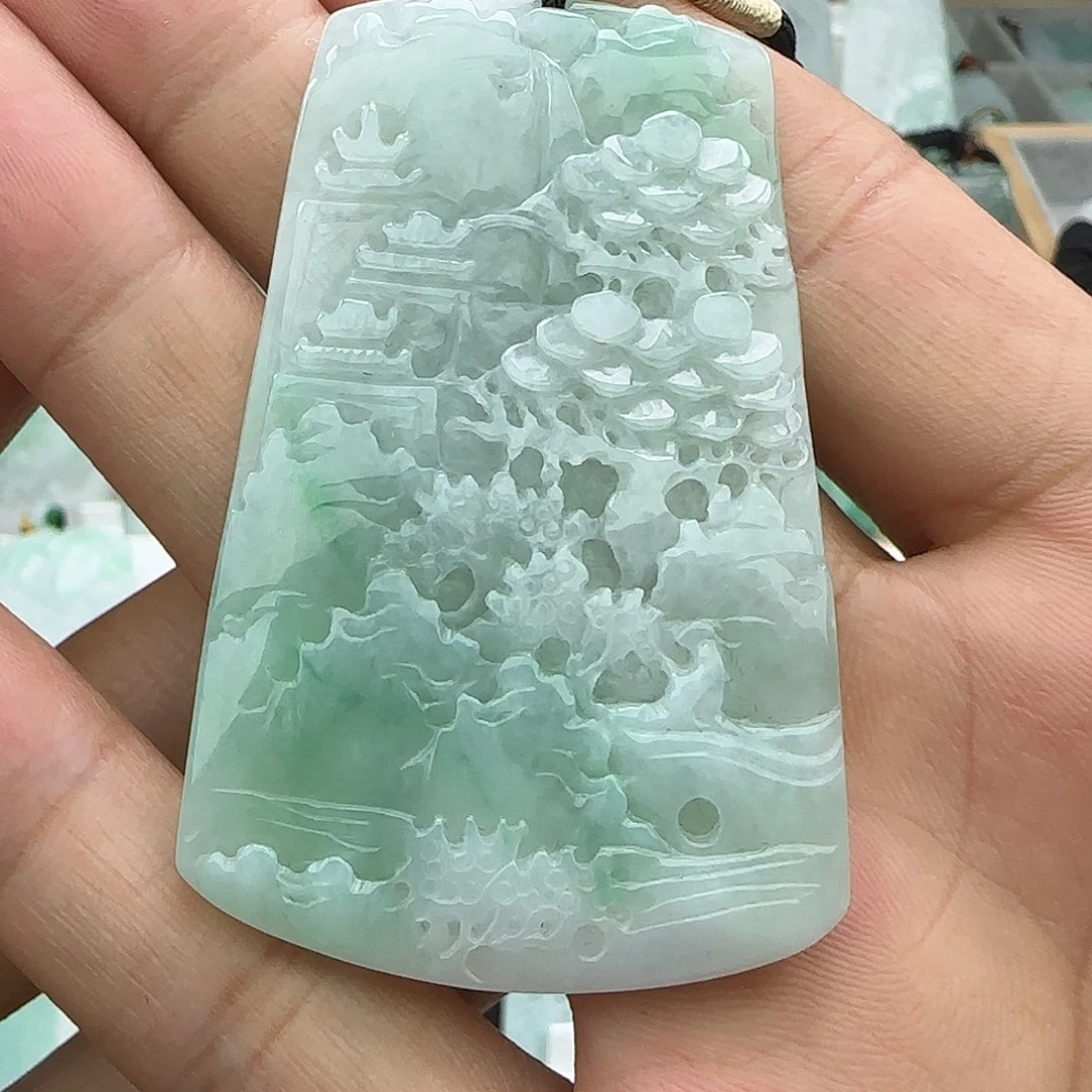 翡翠未镶嵌颈饰翡翠