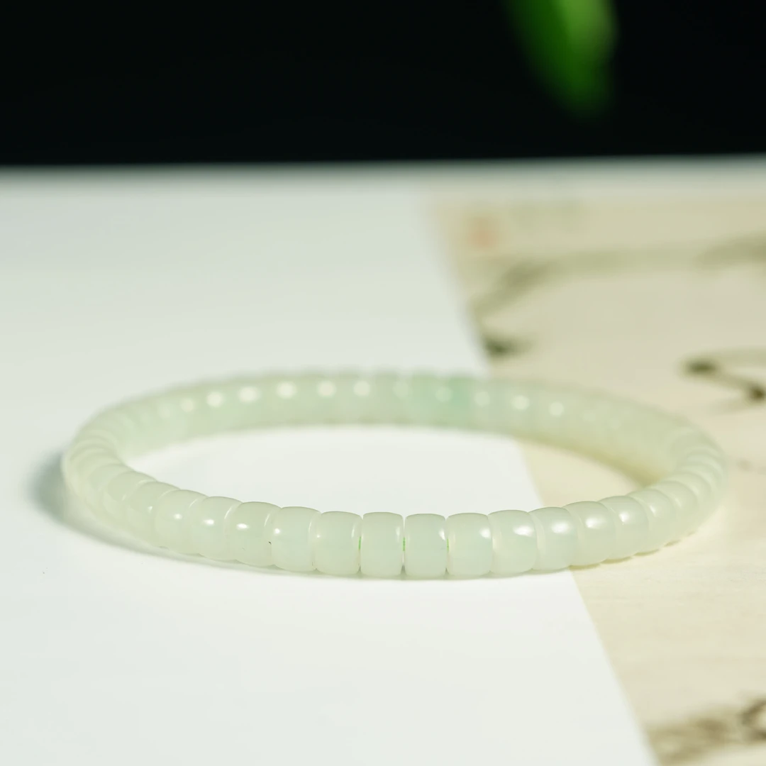 【同庆珍品】和田玉翠青薄荷绿手串6mm Y01