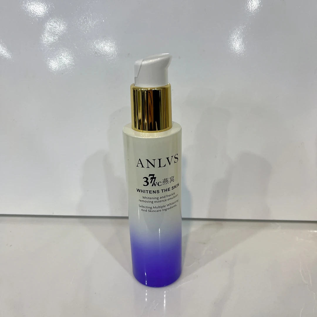 梵露诗美白祛斑柔肤水（裸装发亏钱不退换）