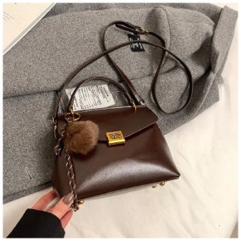 【宽22高19厚7.5】新款百搭潮流包高级斜挎包7559