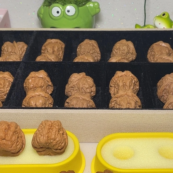 J***A文玩核桃吊坠蛤蟆头