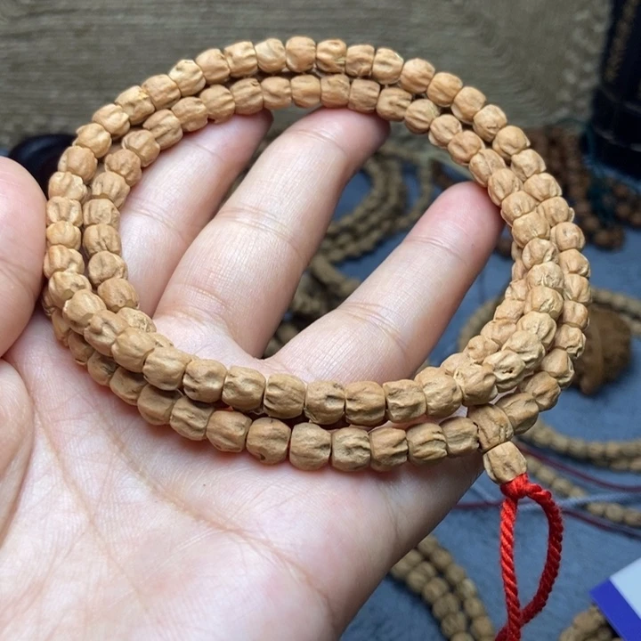 【闪购商品】吊坠柏香籽/百香籽