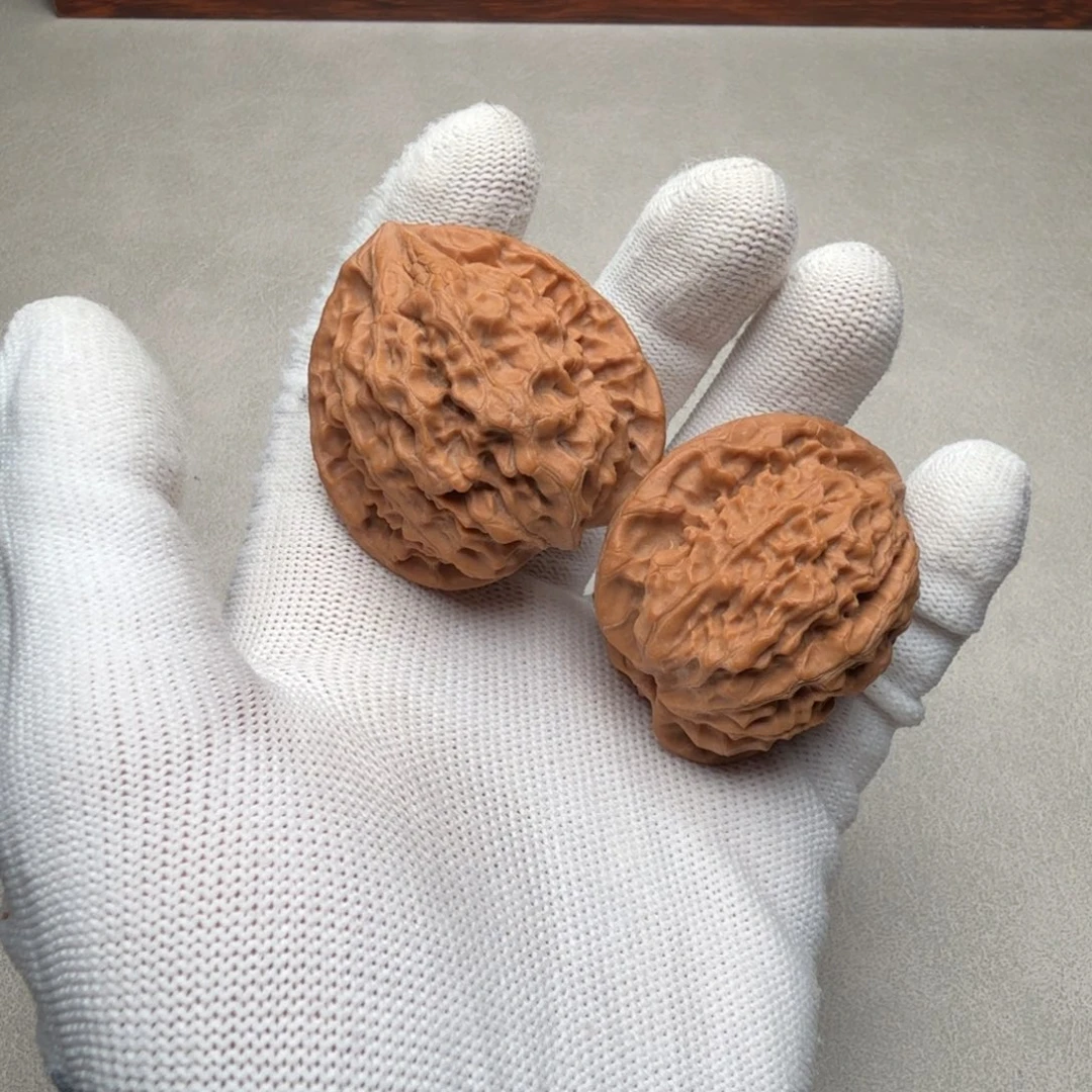 文玩核桃吊坠狮子毛