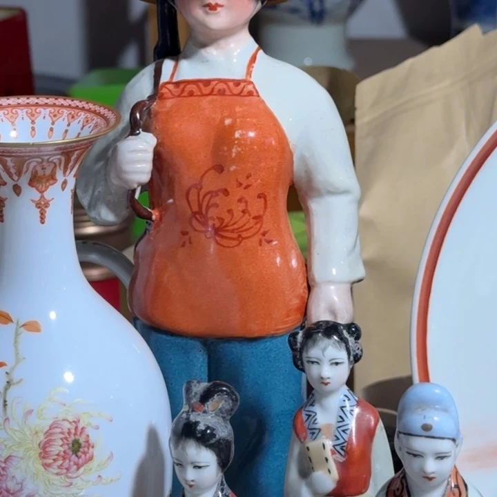 灿***婆摆件景德镇陶瓷艺术